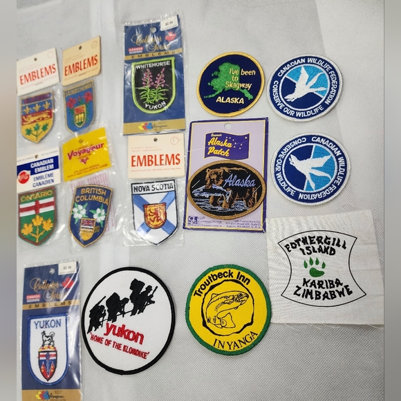 Set of 40 canada provinces and other emblems / patches - Picture 4 of 5